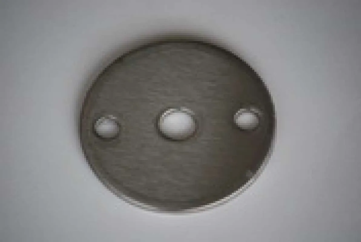 Ankerplatte V2A geschliffen gelocht 70 x 6 mm 10,2 Mittelloch